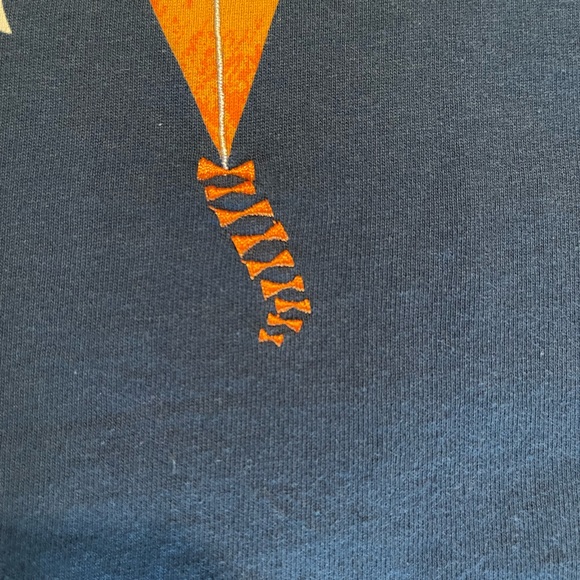 NWT Disney Top Size 2X - Picture 4 of 9